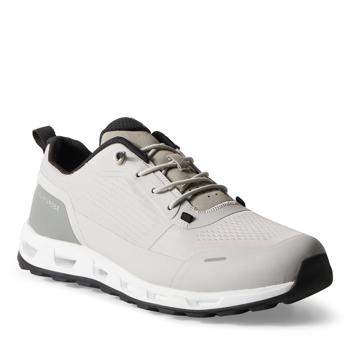 Sneaker mit elastischen Schnürsenkeln