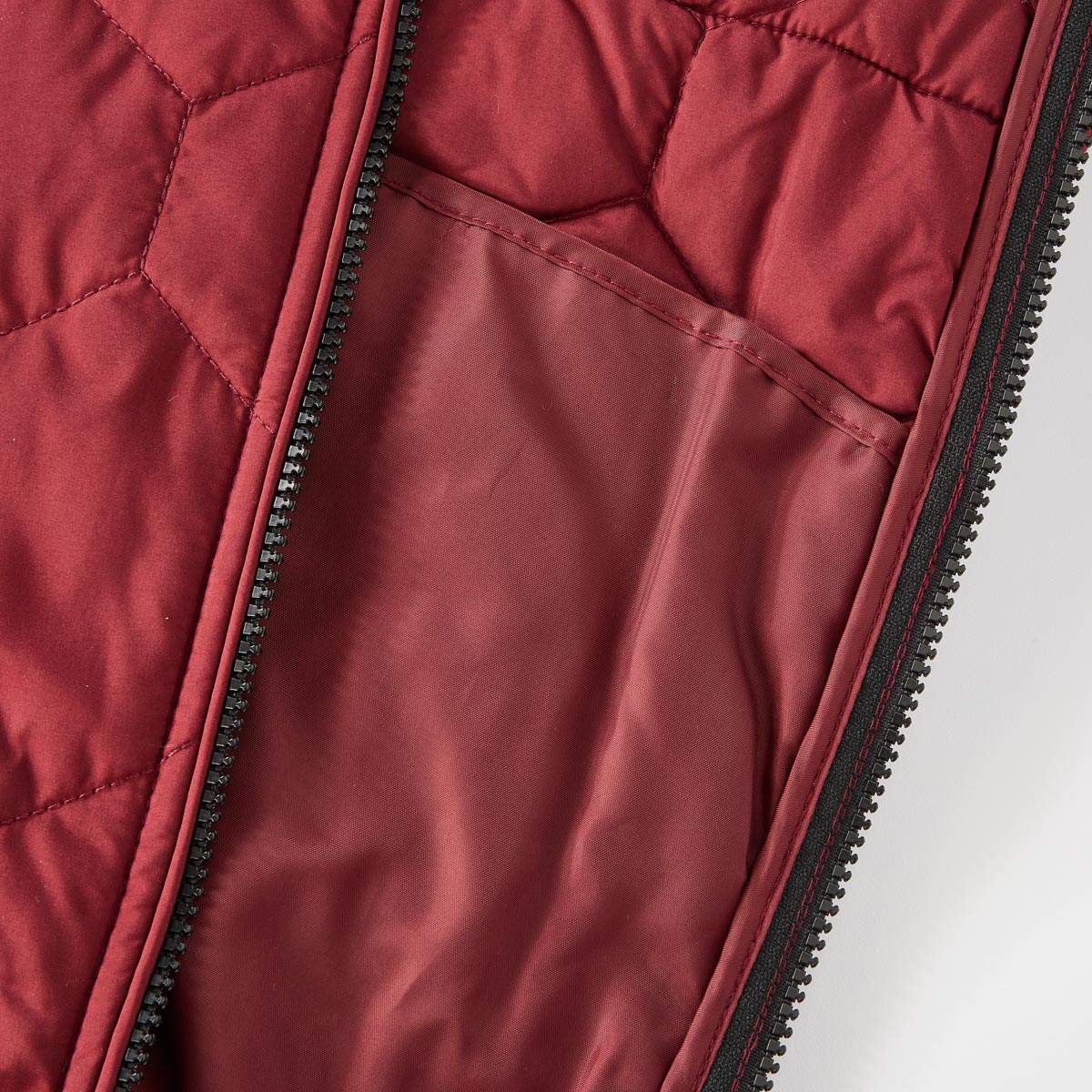 s.Oliver Steppweste mit Blousonkragen rot