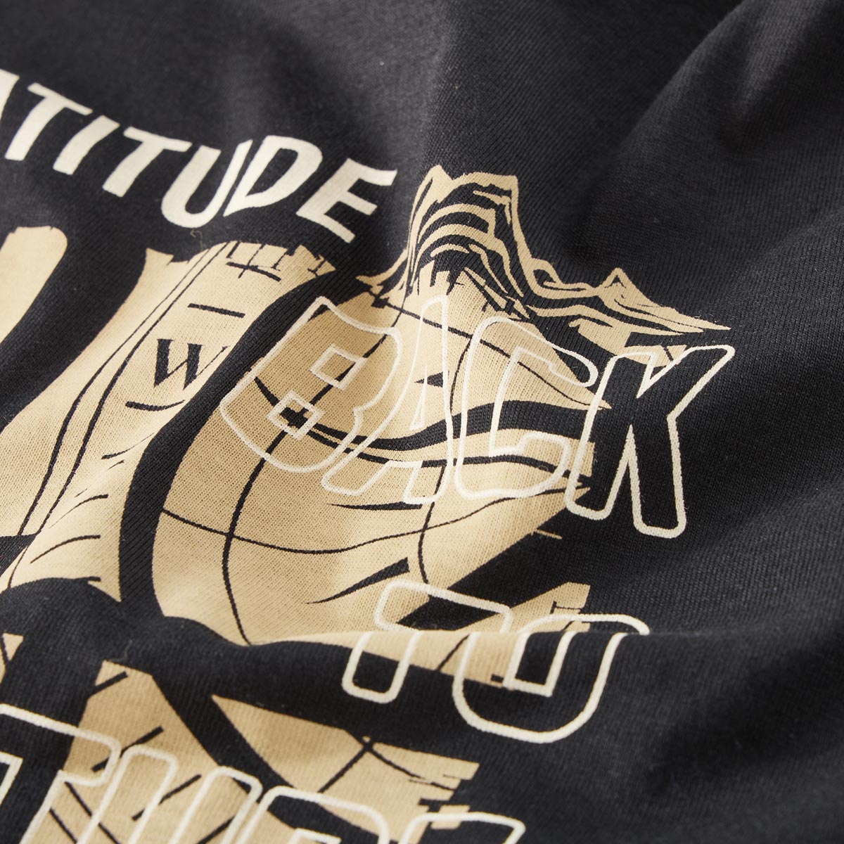 North T-Shirt mit Adventure-Print schwarz