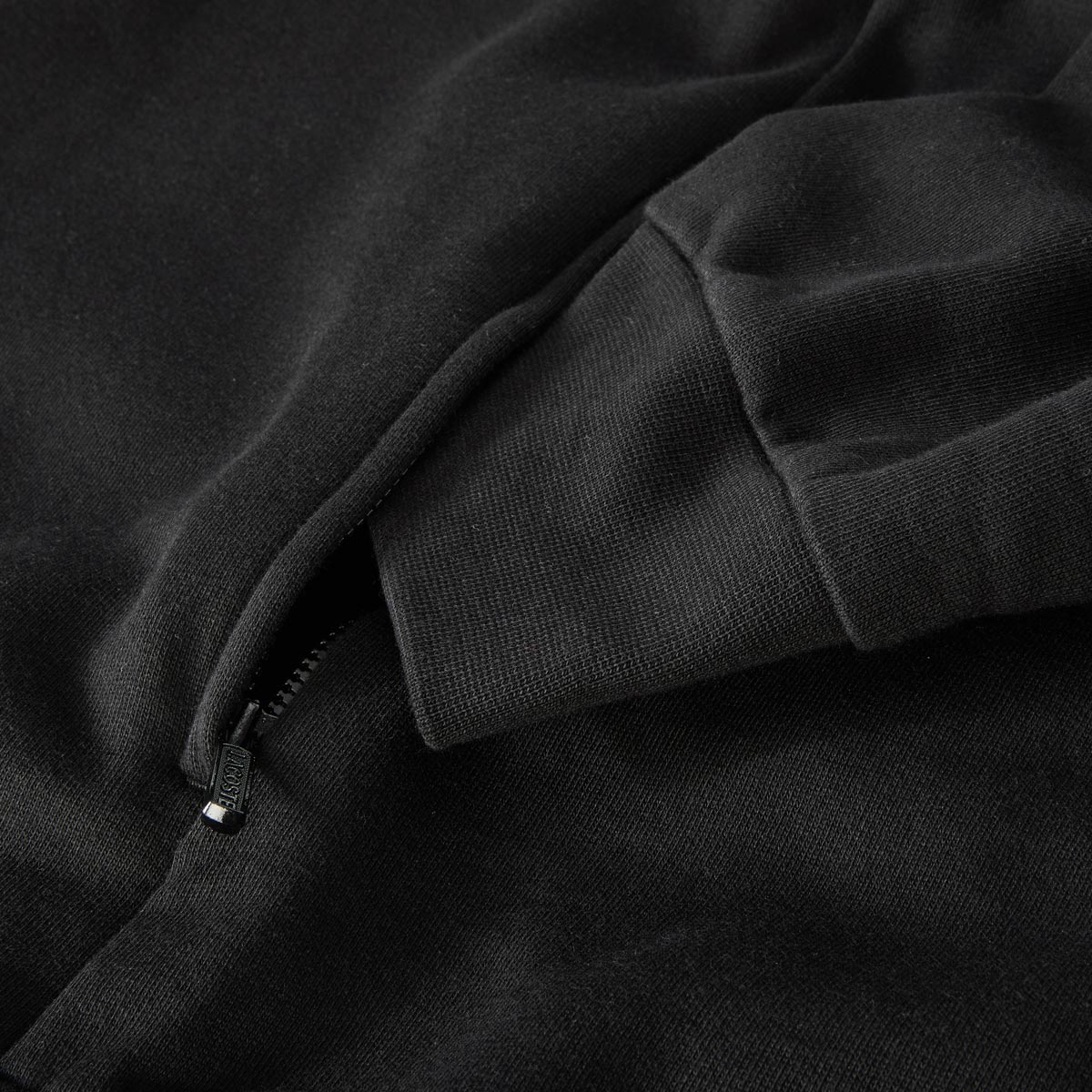 LACOSTE Sweatjacke mit Biobaumwolle schwarz