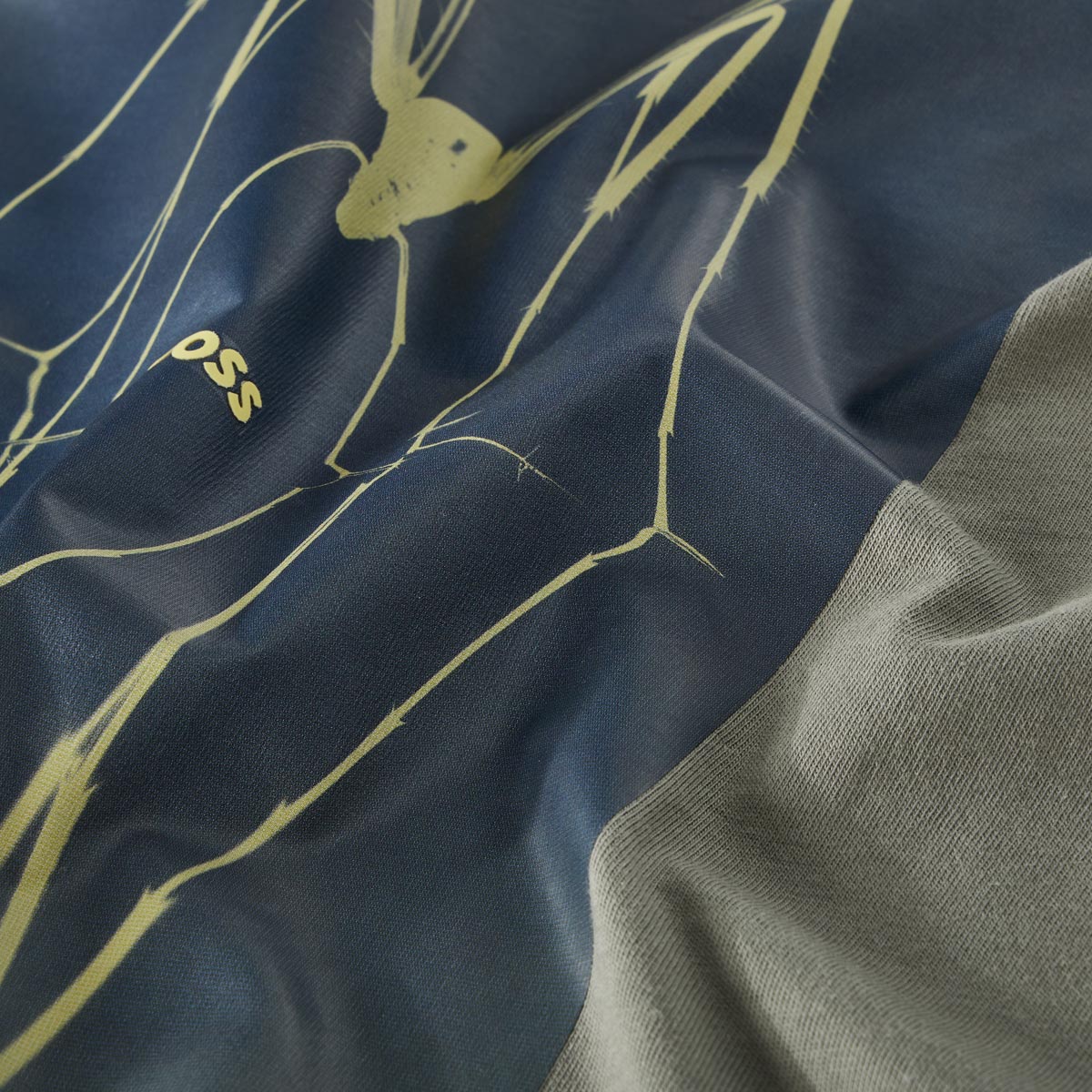 BOSS T-Shirt mit Motiv-Print grau