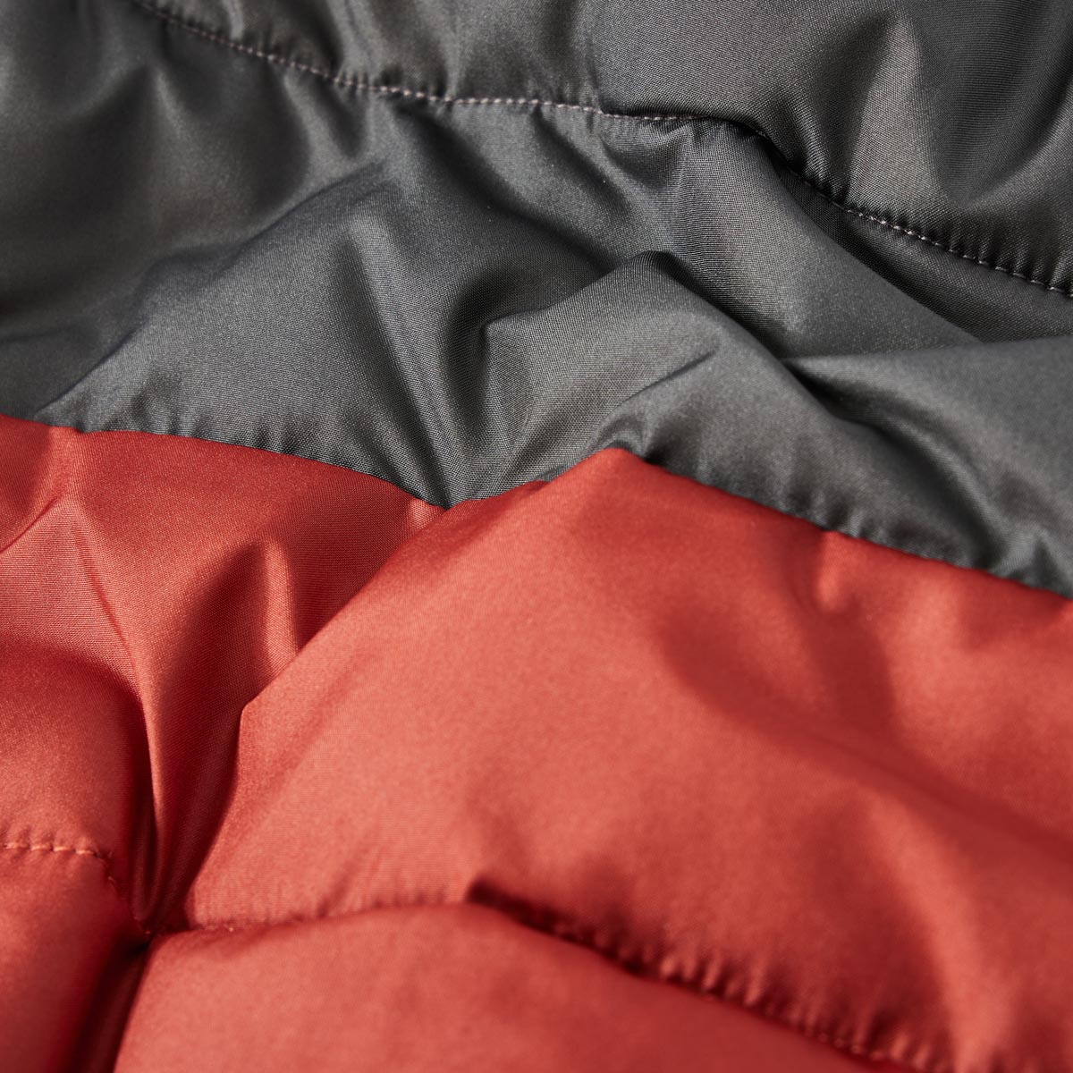 Columbia Wattierte Steppjacke mit Omni-Heat® Reflective-Futter rot