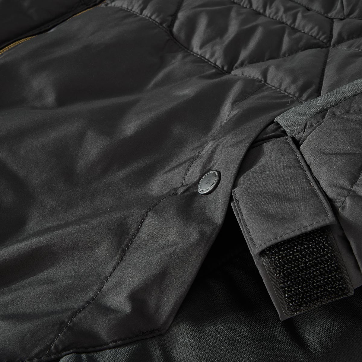 camel active Steppjacke, wasserabweisend und winddicht anthrazit