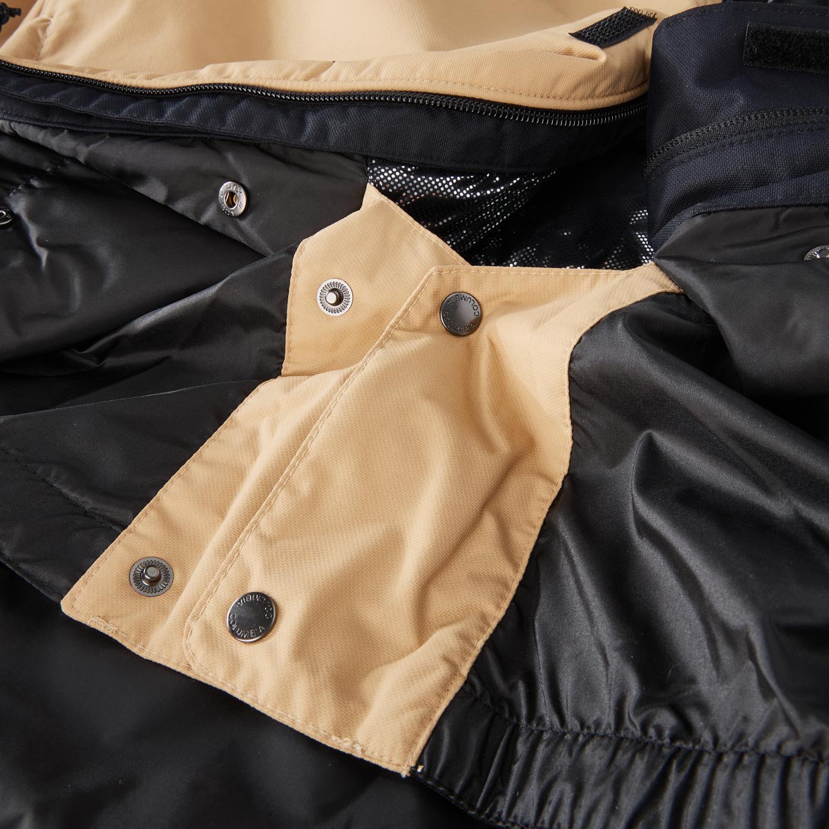 Columbia Skijacke, mit Omni-Heat® Reflective-Futter beige