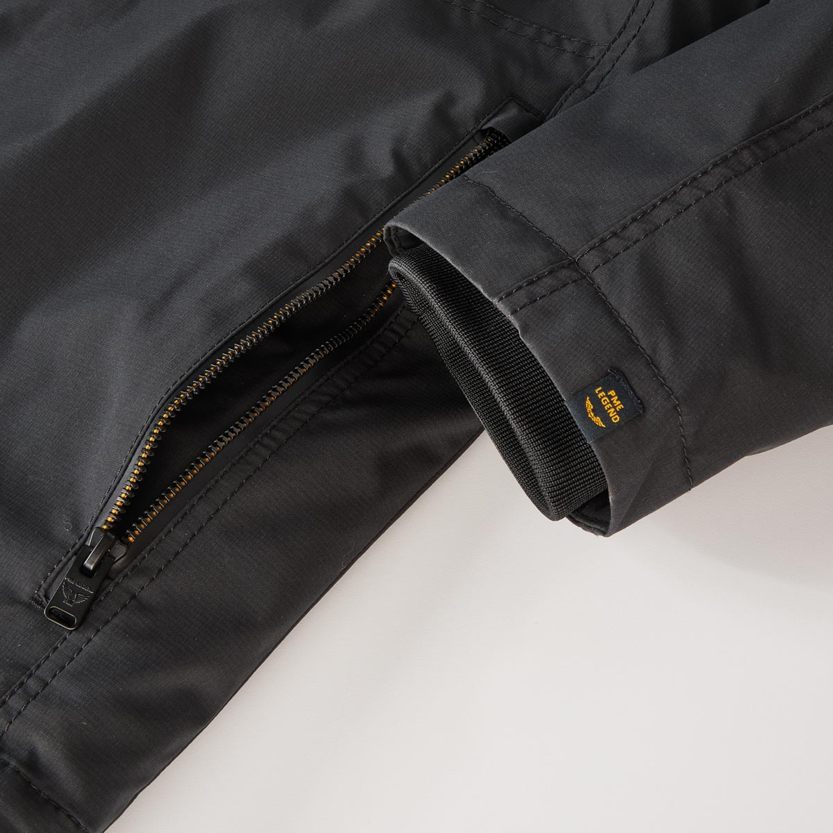 PME LEGEND Mittellange Jacke mit abnehmbarer Kapuze schwarz