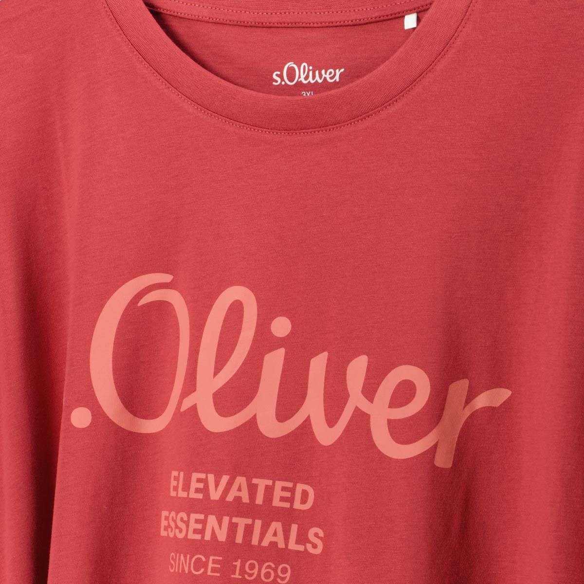 s.Oliver T-Shirt mit Label-Print rot