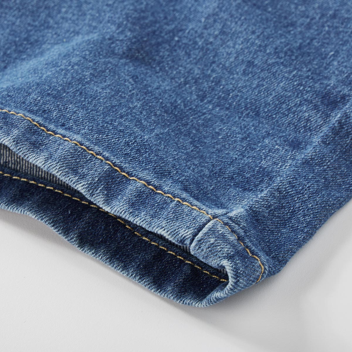 ADAMO Schlupfjeans mit Dehnbund, Regular Fit mittelblau