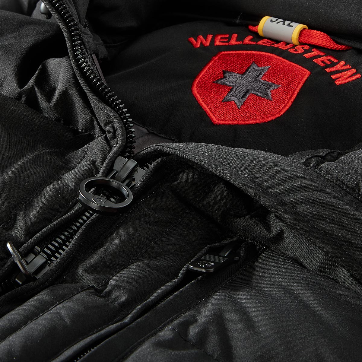 Wellensteyn Steppjacke "Blackjack Short", wind- und wasserabweisend schwarz