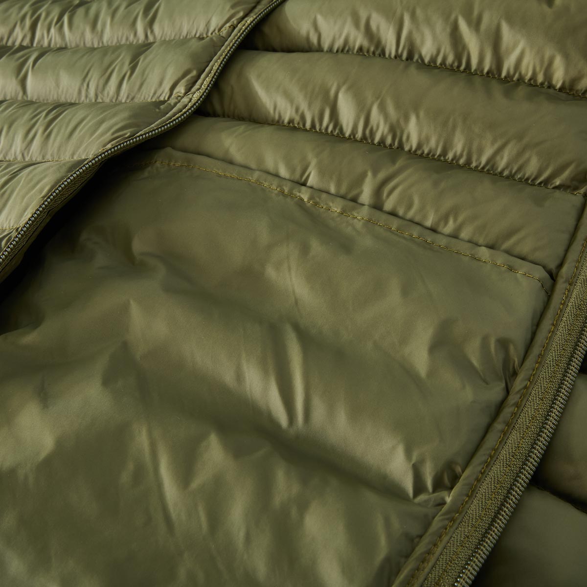 Blue Wave Funktions-Steppweste, wind- und wasserabweisend oliv