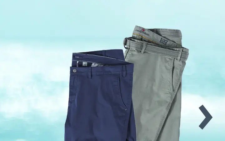 Zwei Chinoshorts in Blau und Grau – Herrenmode in großen Größen