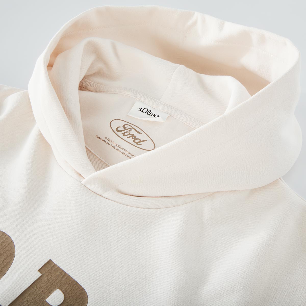 s.Oliver Hoodie mit Print creme