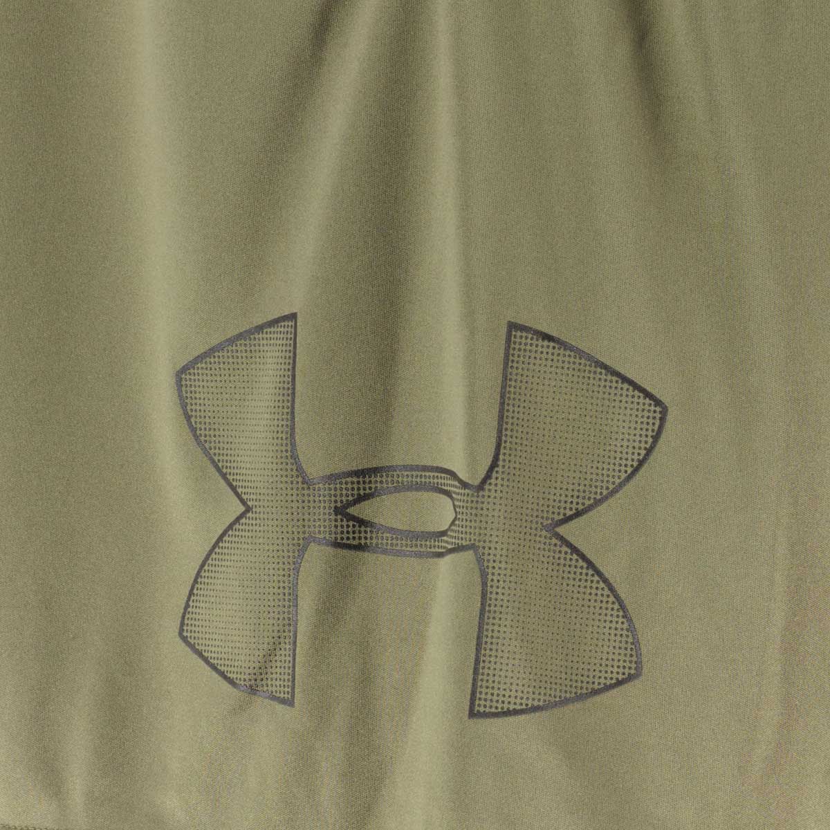 Under Armour Jogging-Shorts, schnelltrocknend oliv