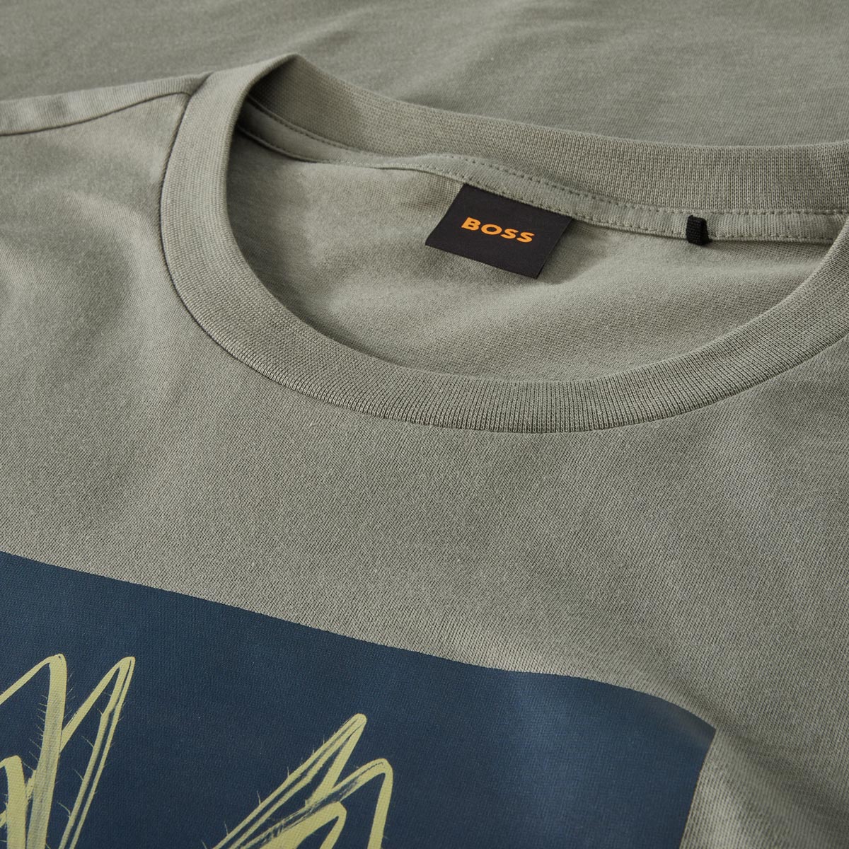 BOSS T-Shirt mit Motiv-Print grau