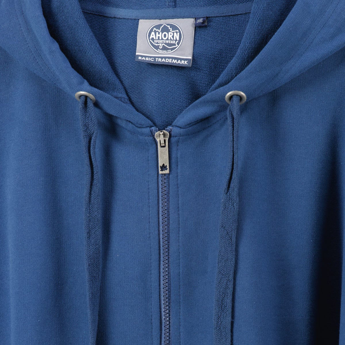 Ahorn Kapuzenjacke aus Baumwolle blau Ahorn Kapuzenjacke aus Baumwolle blau