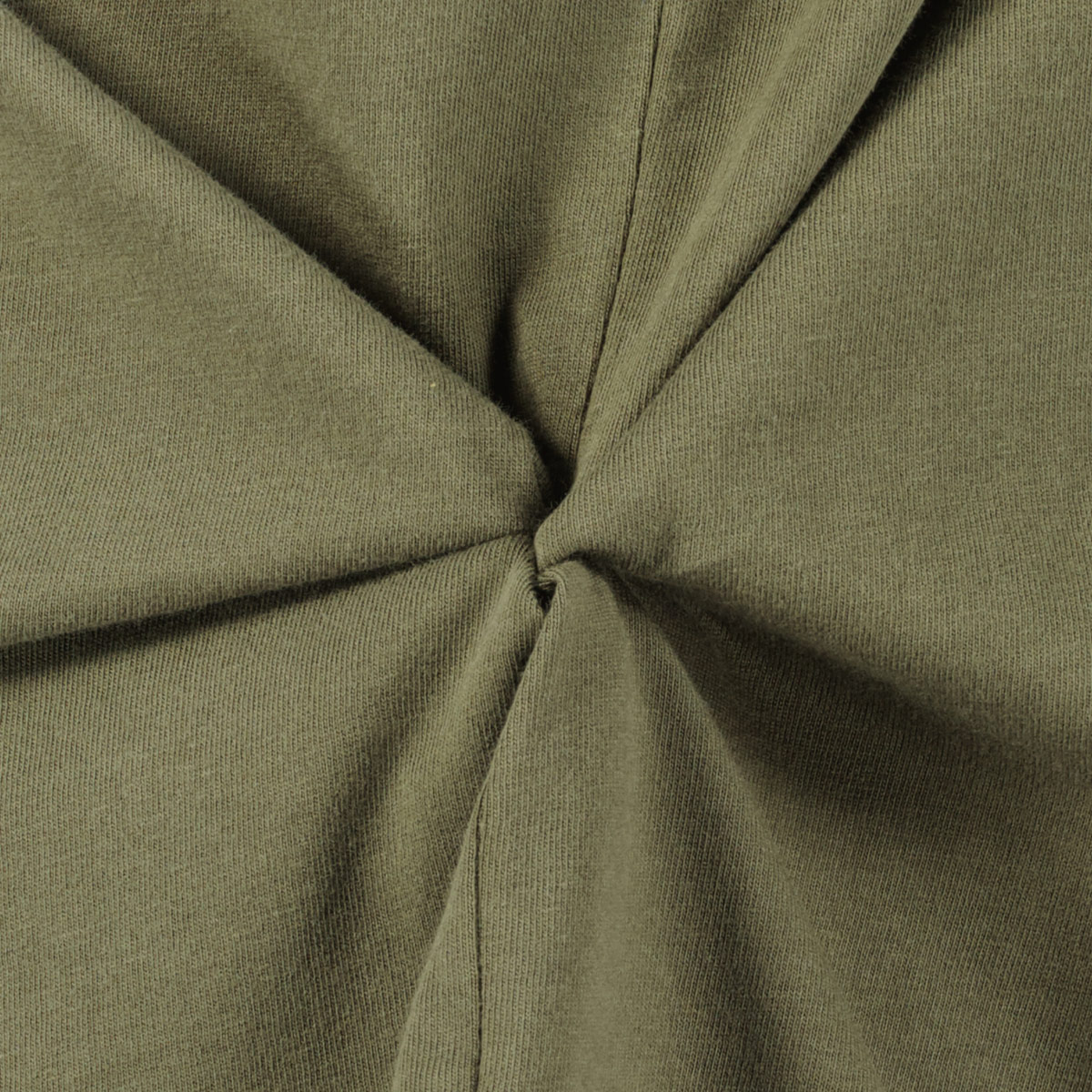 Tommy Jeans T-Shirt mit Label-Stickerei oliv Tommy Jeans T-Shirt mit Label-Stickerei oliv