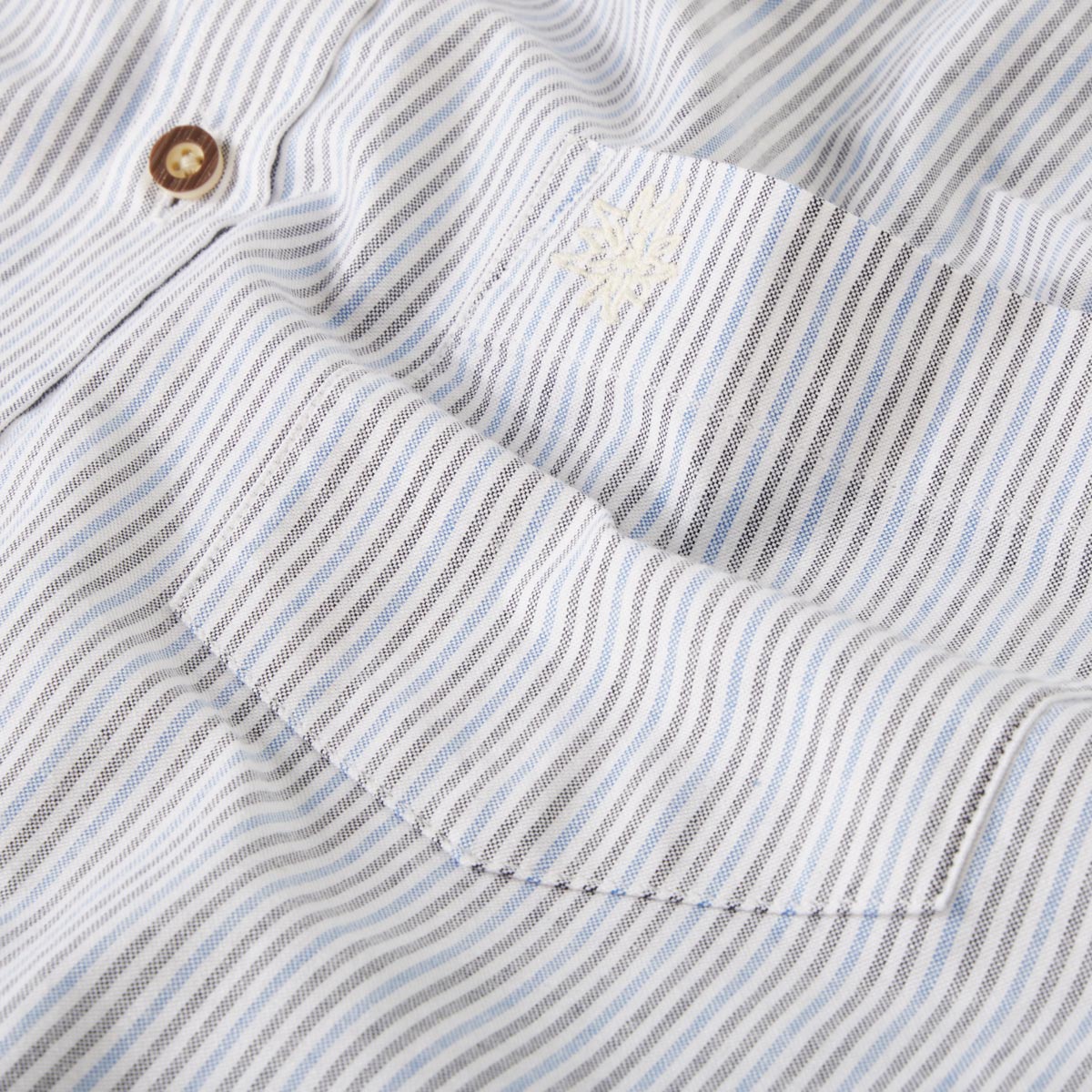 Pfundskerl Trachtenhemd mit Stretch mittelblau