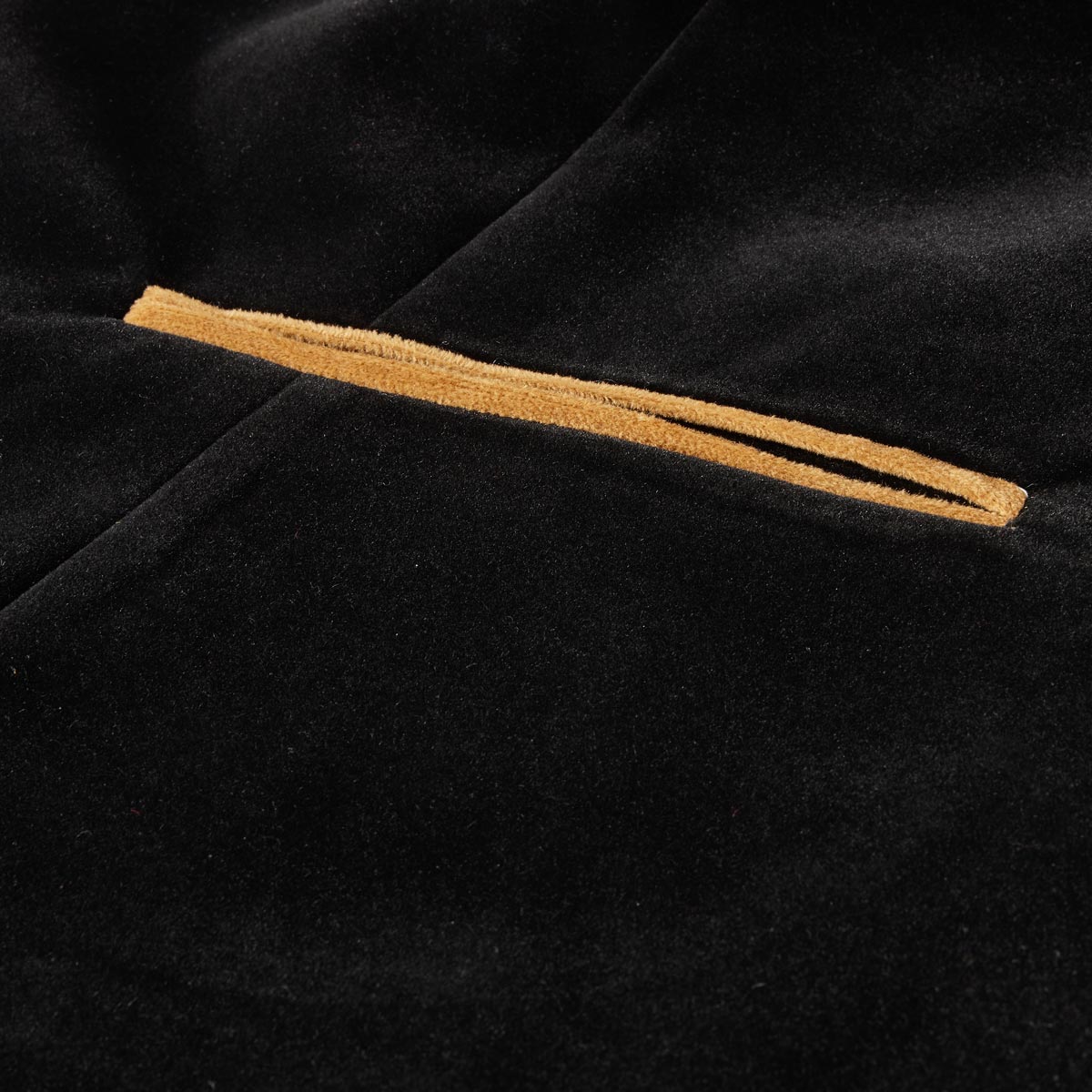 Pfundskerl Trachtenweste aus Samt schwarz