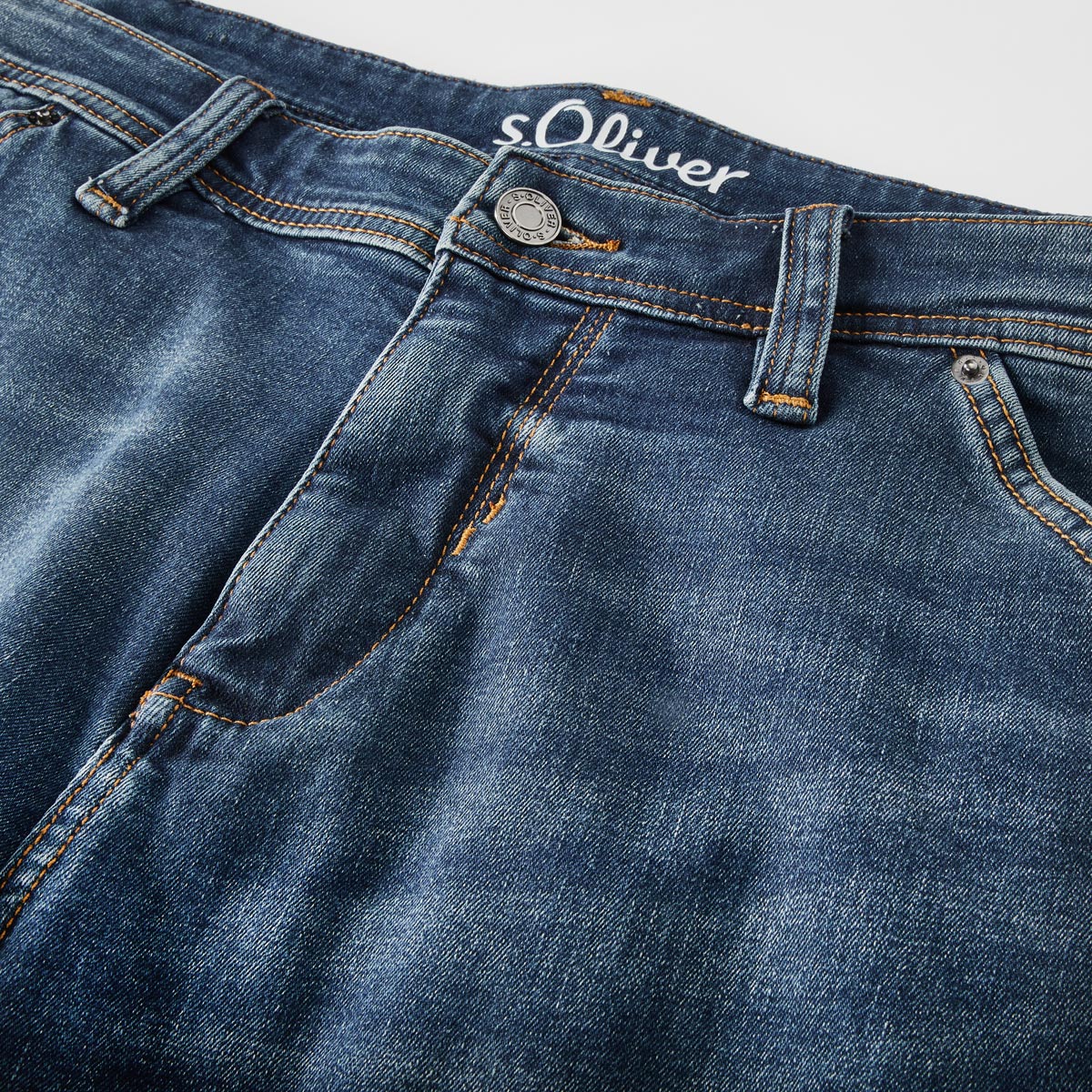 s.Oliver Jeans-Shorts" Casby" mit Stretch jeansblau