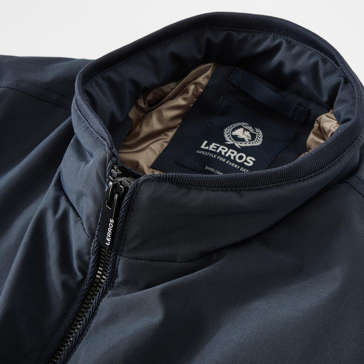 Lerros Mittellange Jacke, wind- und wasserabweisend dunkelblau