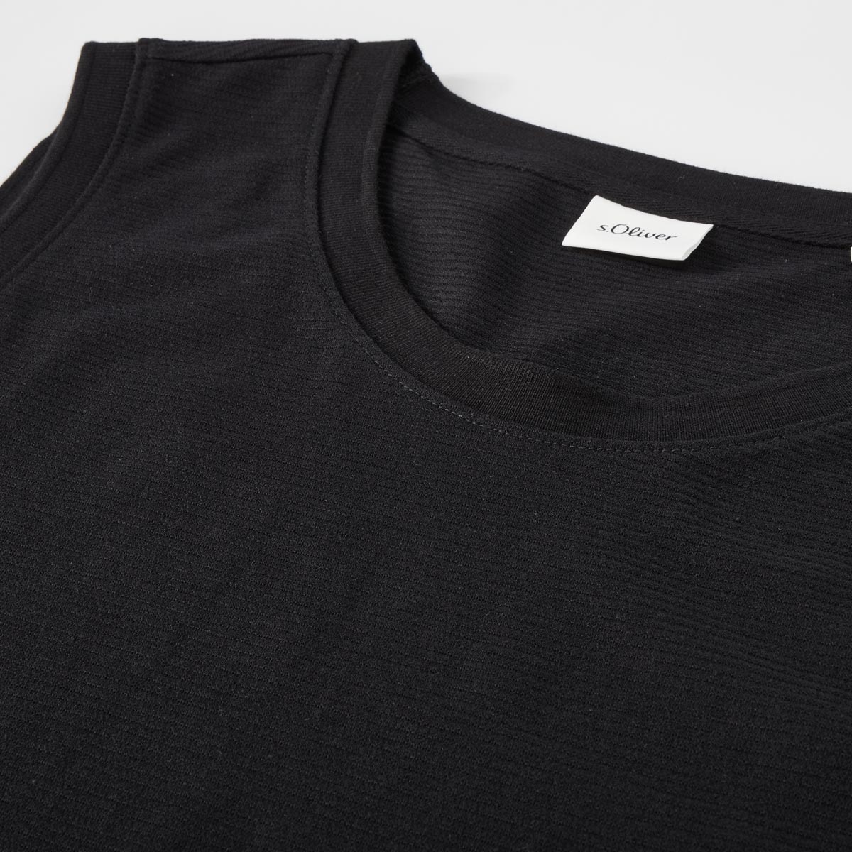 s.Oliver Tanktop mit Strukturgewebe schwarz