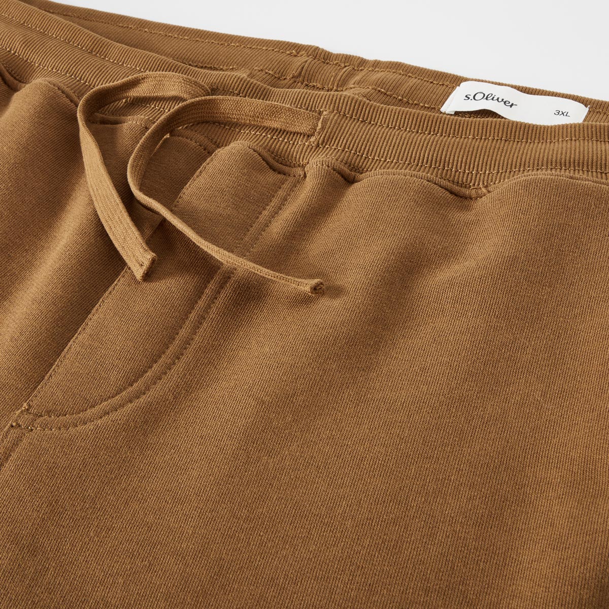 s.Oliver Jogging-Shorts aus Baumwolle braun