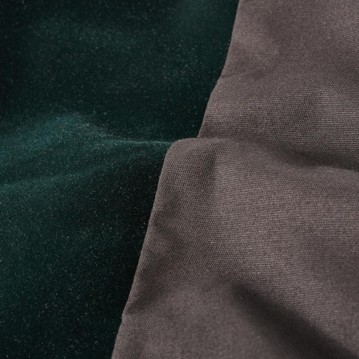 Pfundskerl Trachtenweste aus Samt dunkelgrün