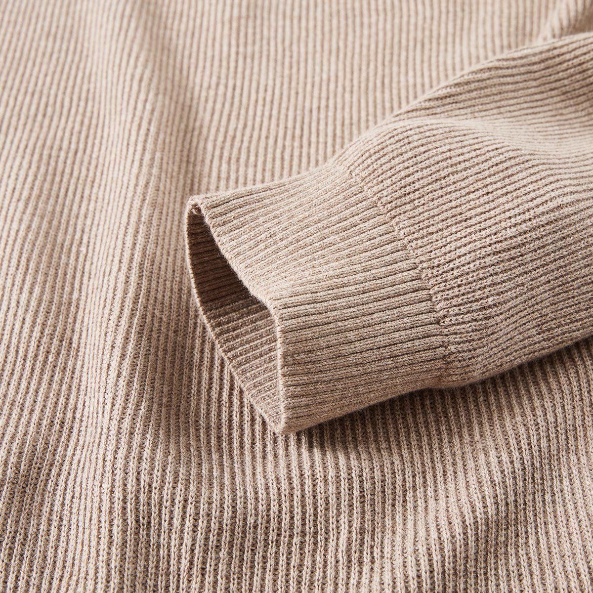 s.Oliver Stricktroyer aus Biobaumwolle beige