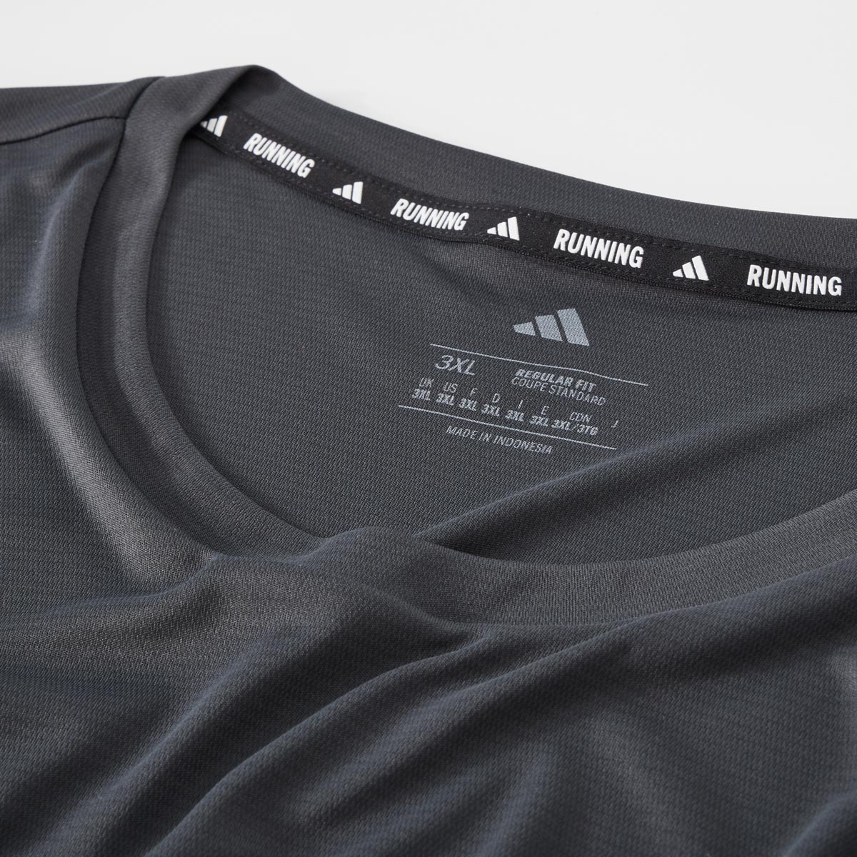 adidas Funktionsshirt, atmungsaktiv und schnelltrocknend anthrazit