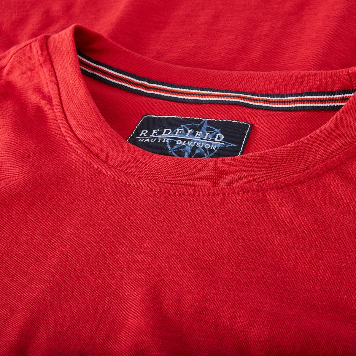 Redfield Longsleeve mit Label-Print rot