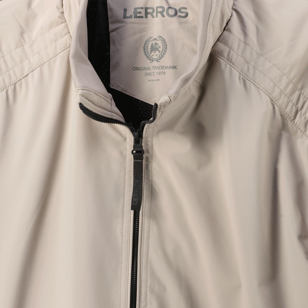 Lerros Blousonjacke mit Stretch, wasserabweisend  beige Lerros Blousonjacke mit Stretch, wasserabweisend  beige