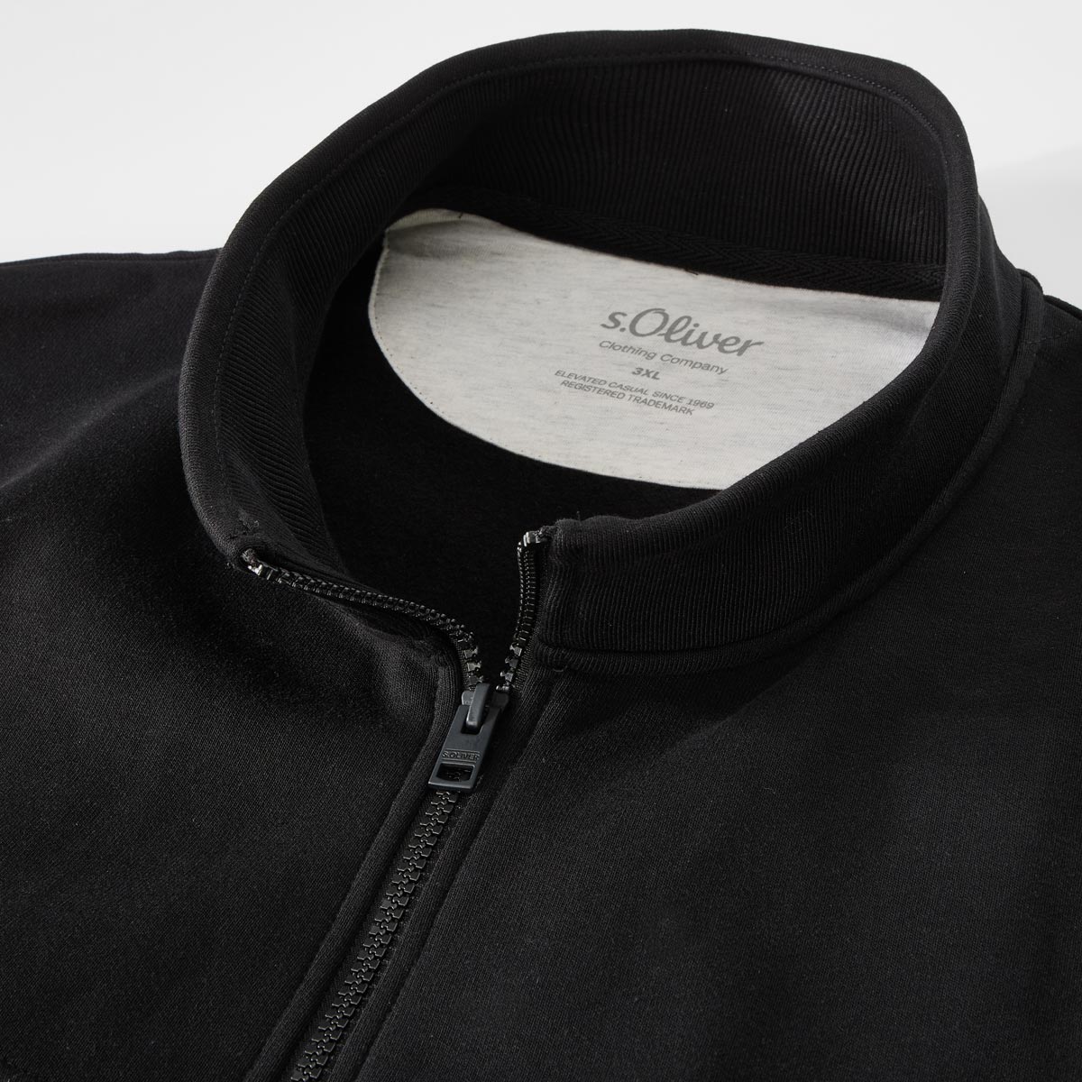 s.Oliver Sweatjacke aus Baumwolle schwarz