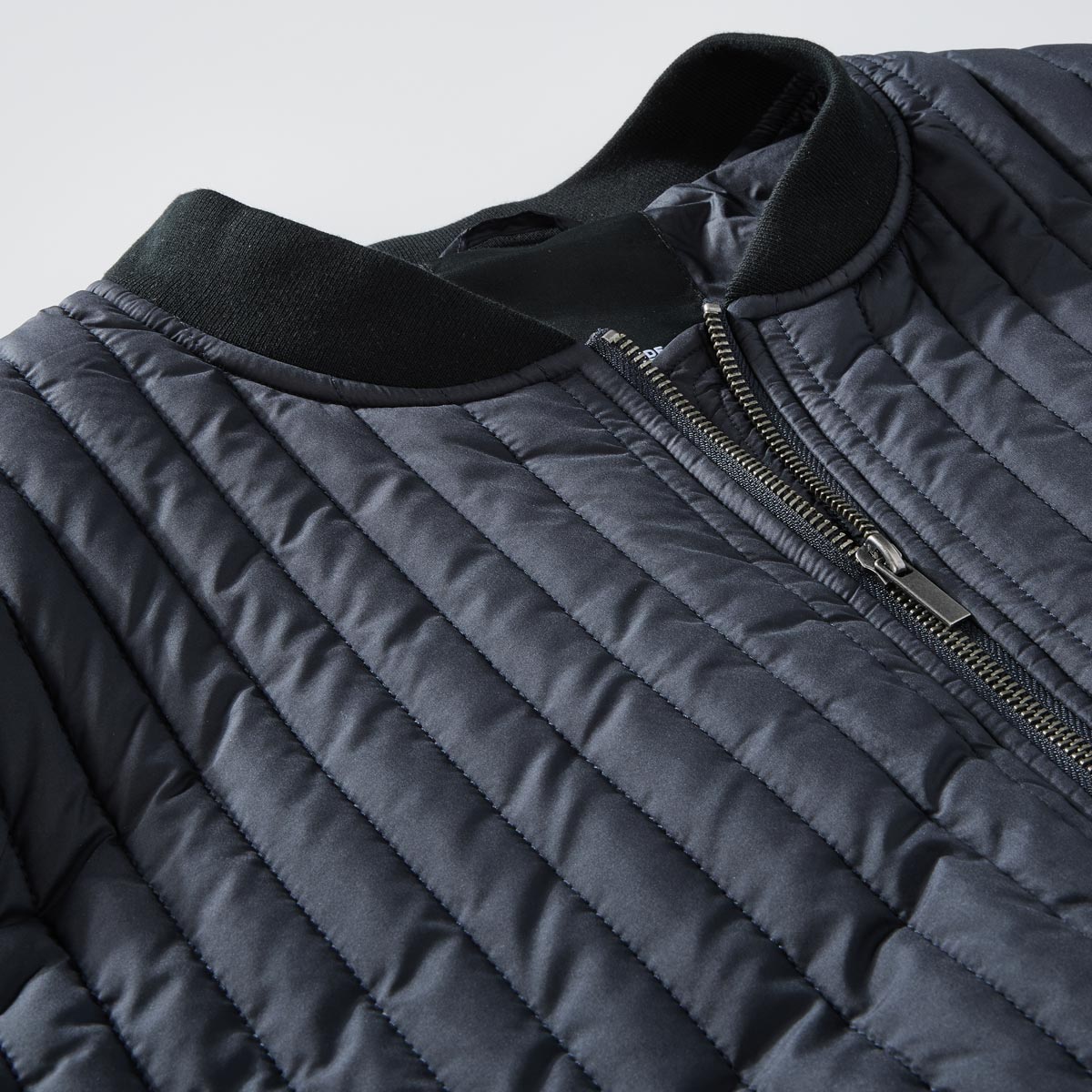 North Steppweste mit elastischen Einsätzen blau