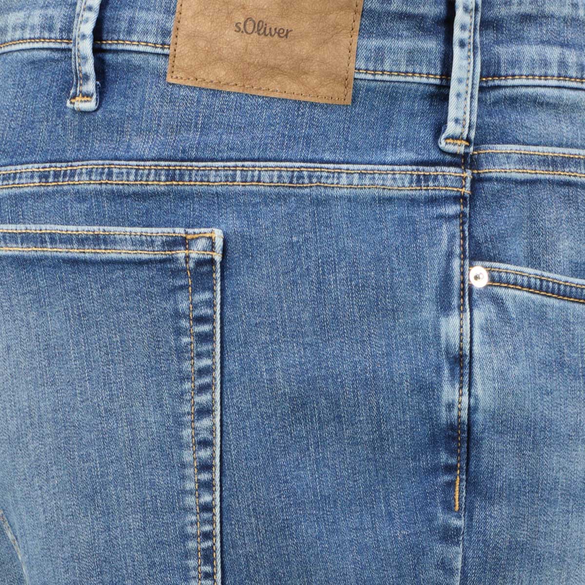 s.Oliver Superstretch-Jeans "Casby", Loose Fit mittelblau s.Oliver Superstretch-Jeans "Casby", Loose Fit mittelblau