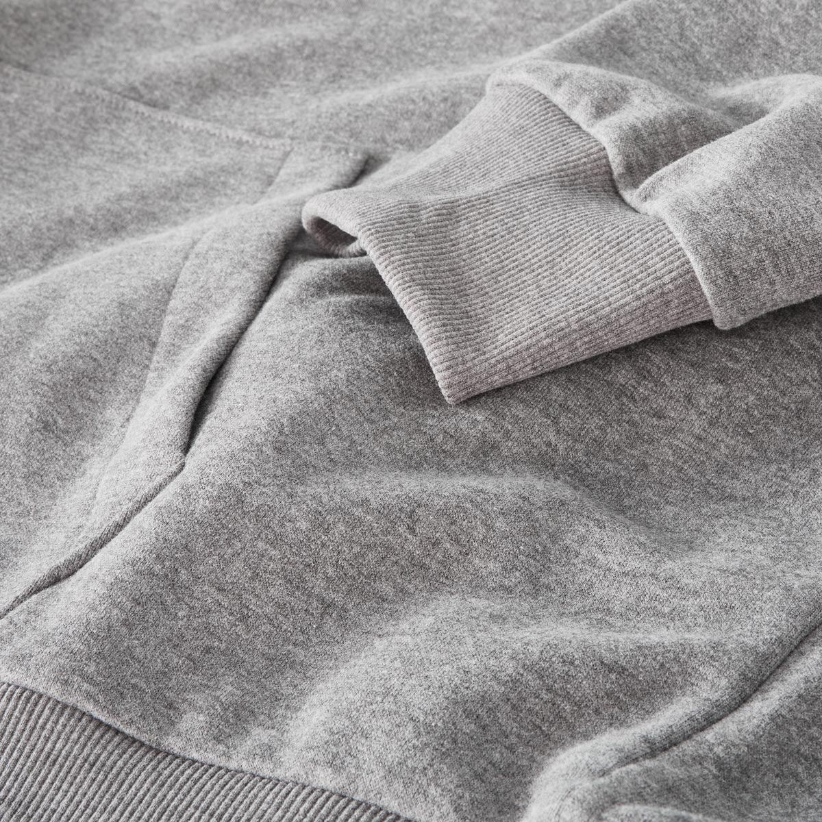 s.Oliver Hoodie mit Snoopy Applikation grau