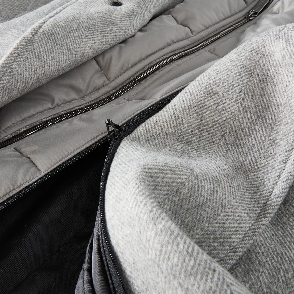 bugatti Wollmantel mit heraustrennbarem Westeneinsatz hellgrau