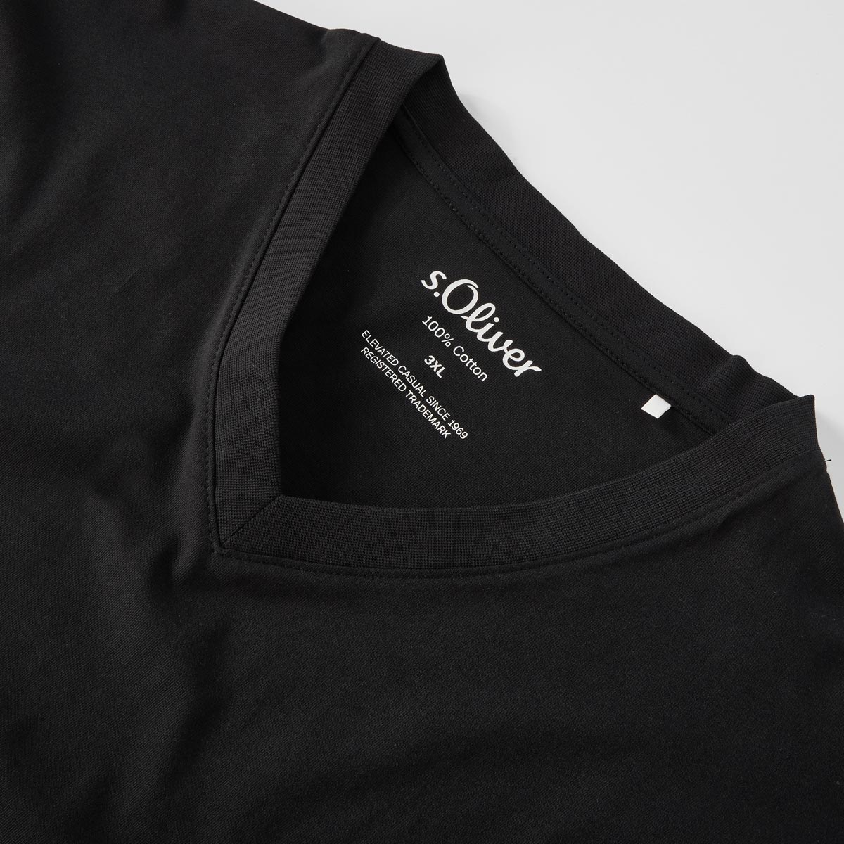 s.Oliver T-Shirt aus Baumwolle schwarz