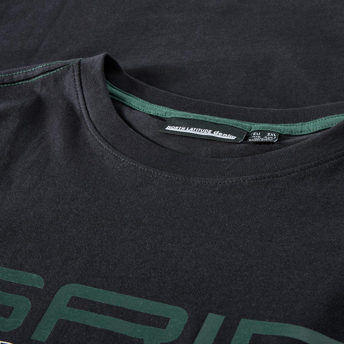 North T-Shirt mit Motiv-Print schwarz