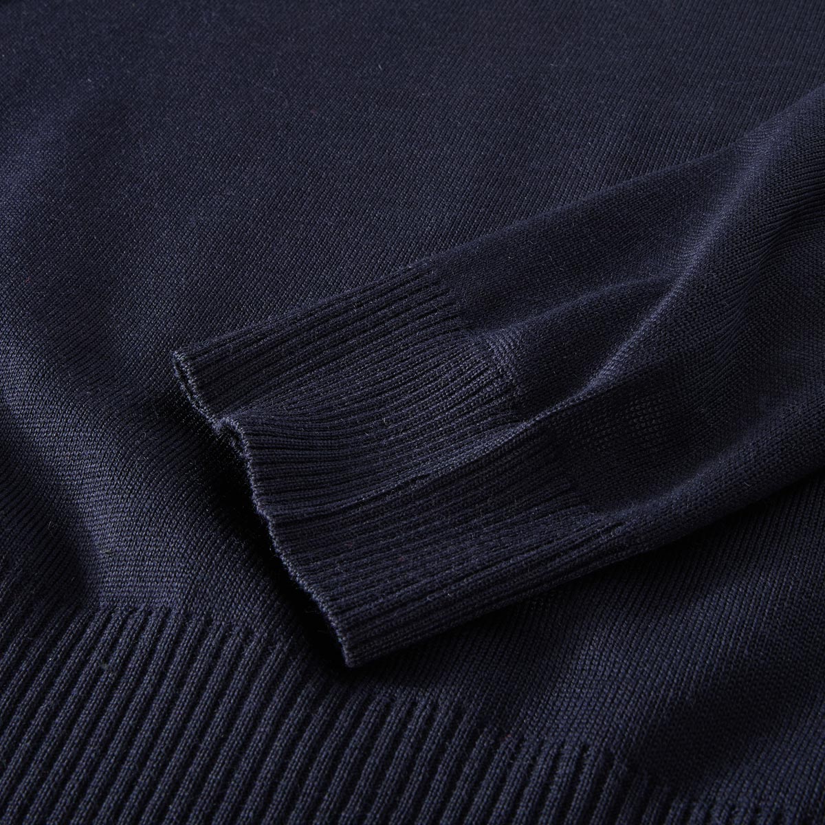 MAERZ MUENCHEN Feinstrickpullover aus Merinowolle dunkelblau