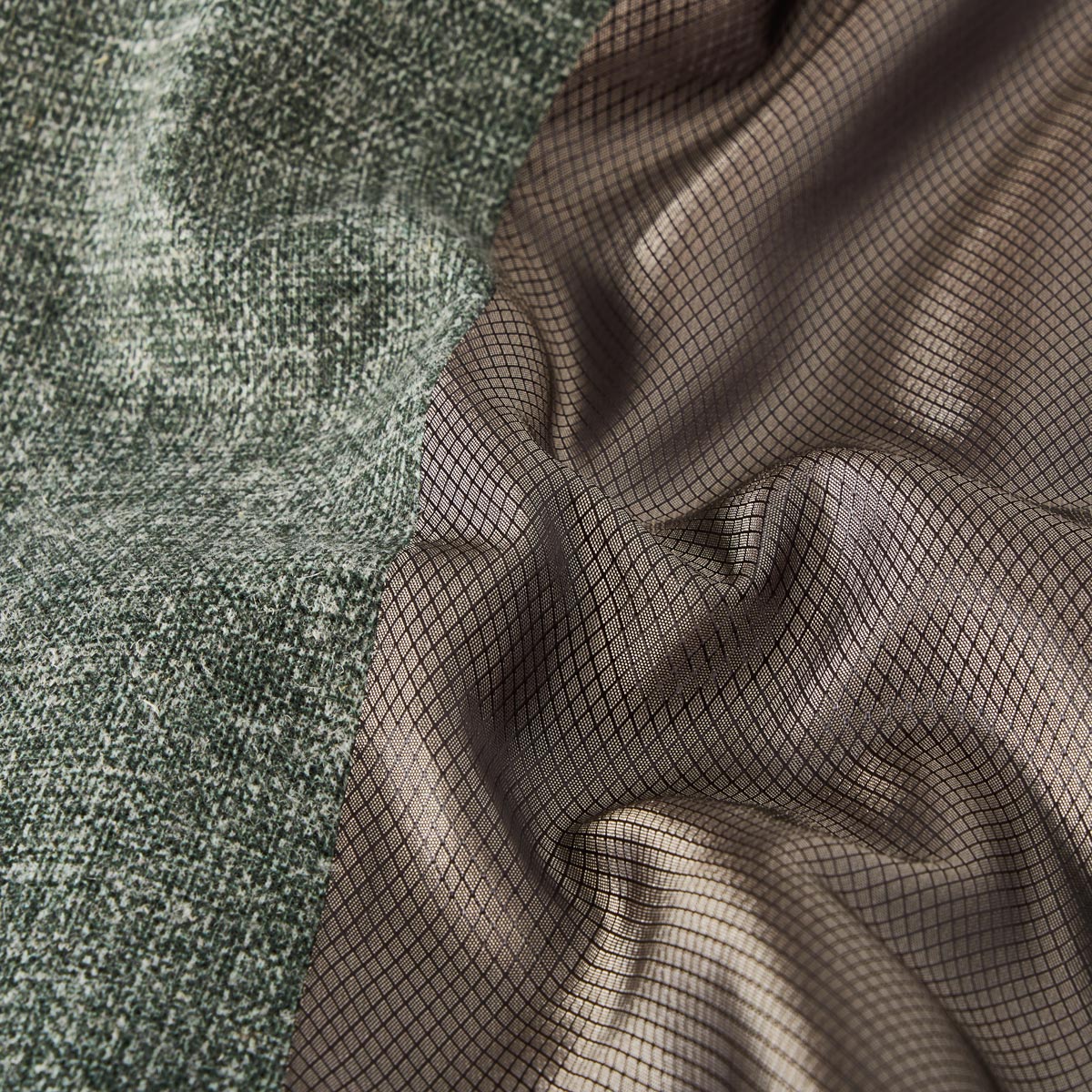 Weis Trachtenweste mit Leinen oliv