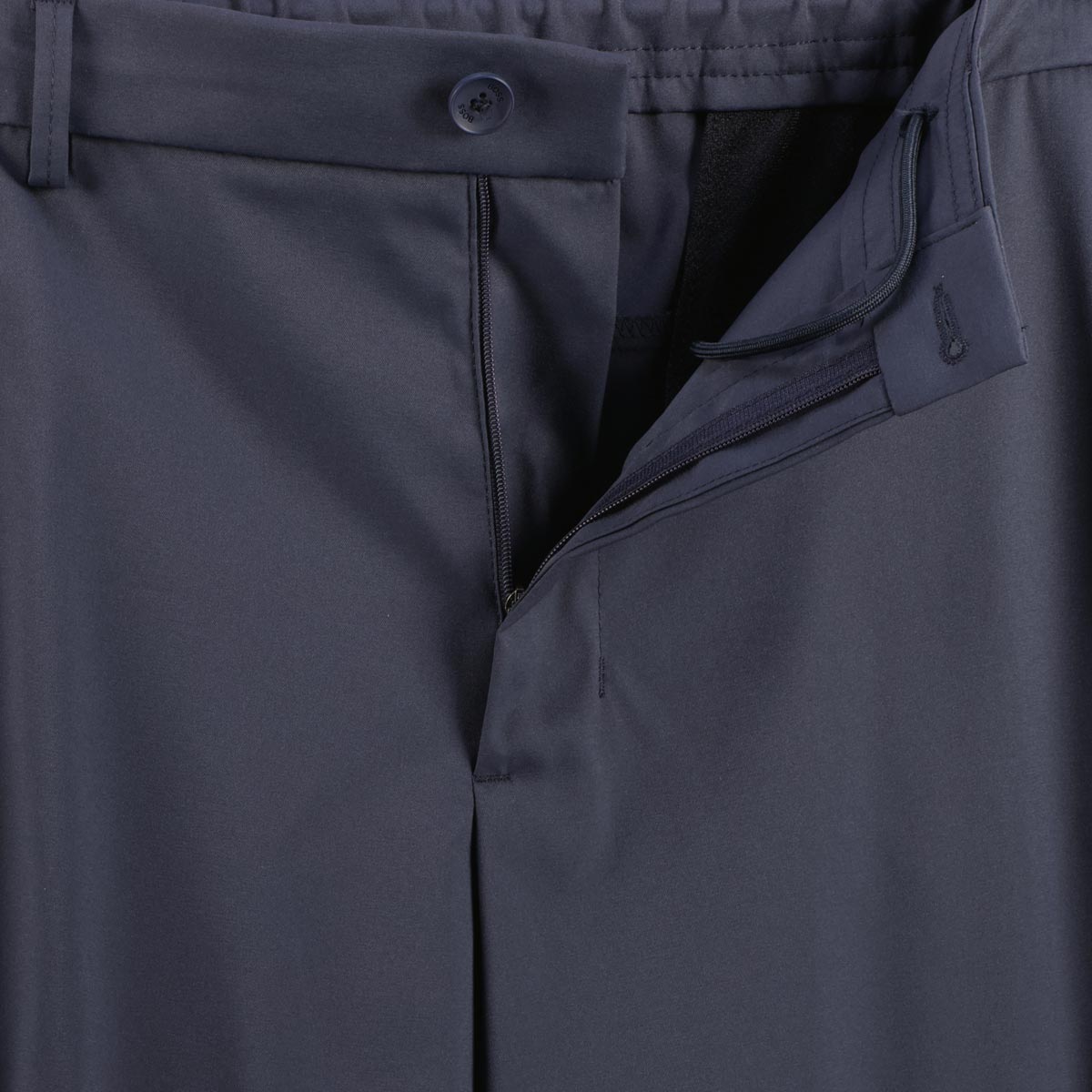 BOSS Stretch-Chinos aus Funktionsmaterial dunkelblau BOSS Stretch-Chinos aus Funktionsmaterial dunkelblau