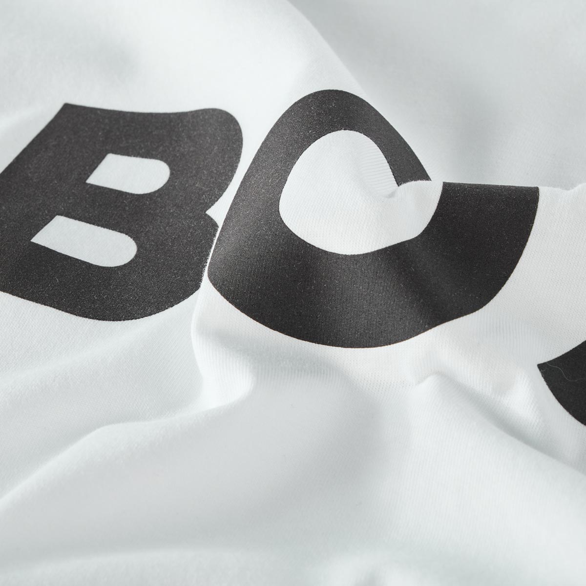 BOSS T-Shirt mit Label-Print weiß