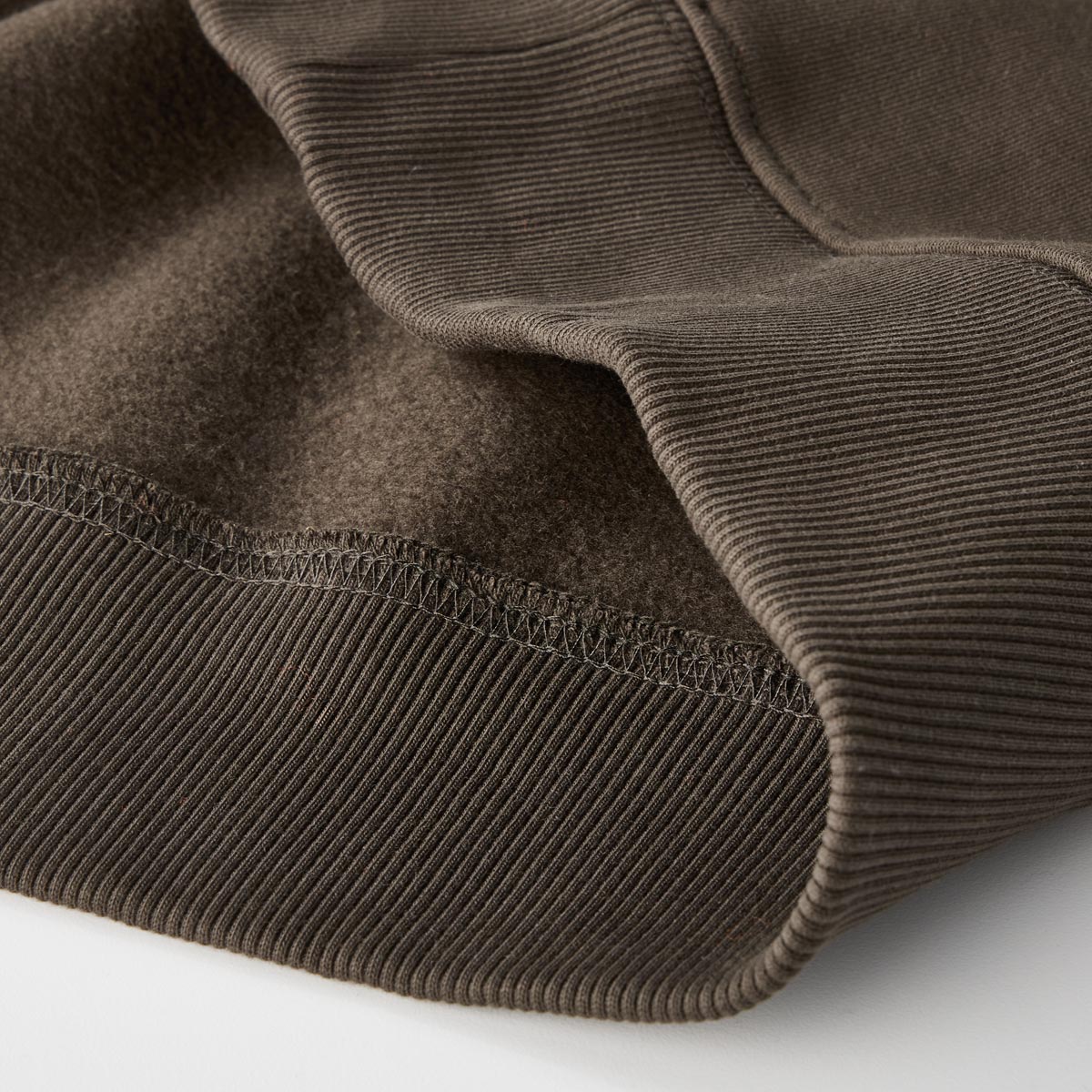 Hubertus Hoodie mit wärmender Fleece-Innenseite oliv
