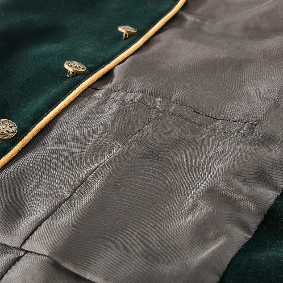 Pfundskerl Trachtenweste aus Samt dunkelgrün