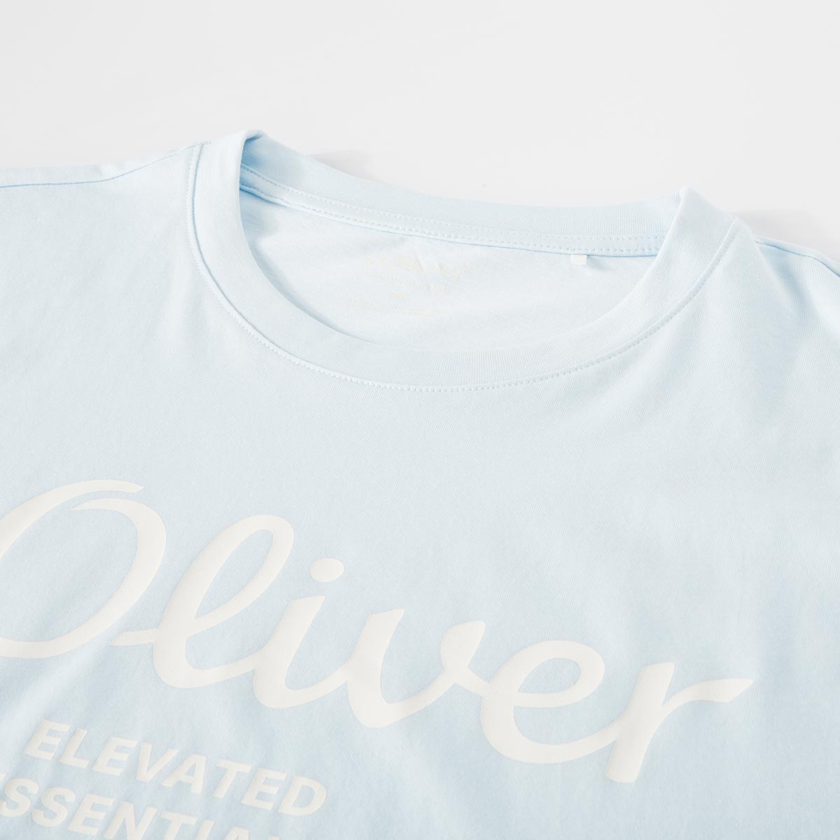s.Oliver T-Shirt mit Label-Print blau