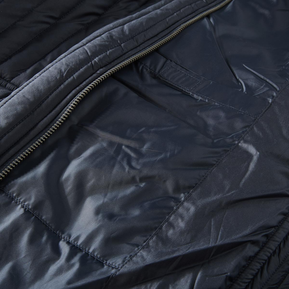 North Steppweste mit elastischen Einsätzen blau