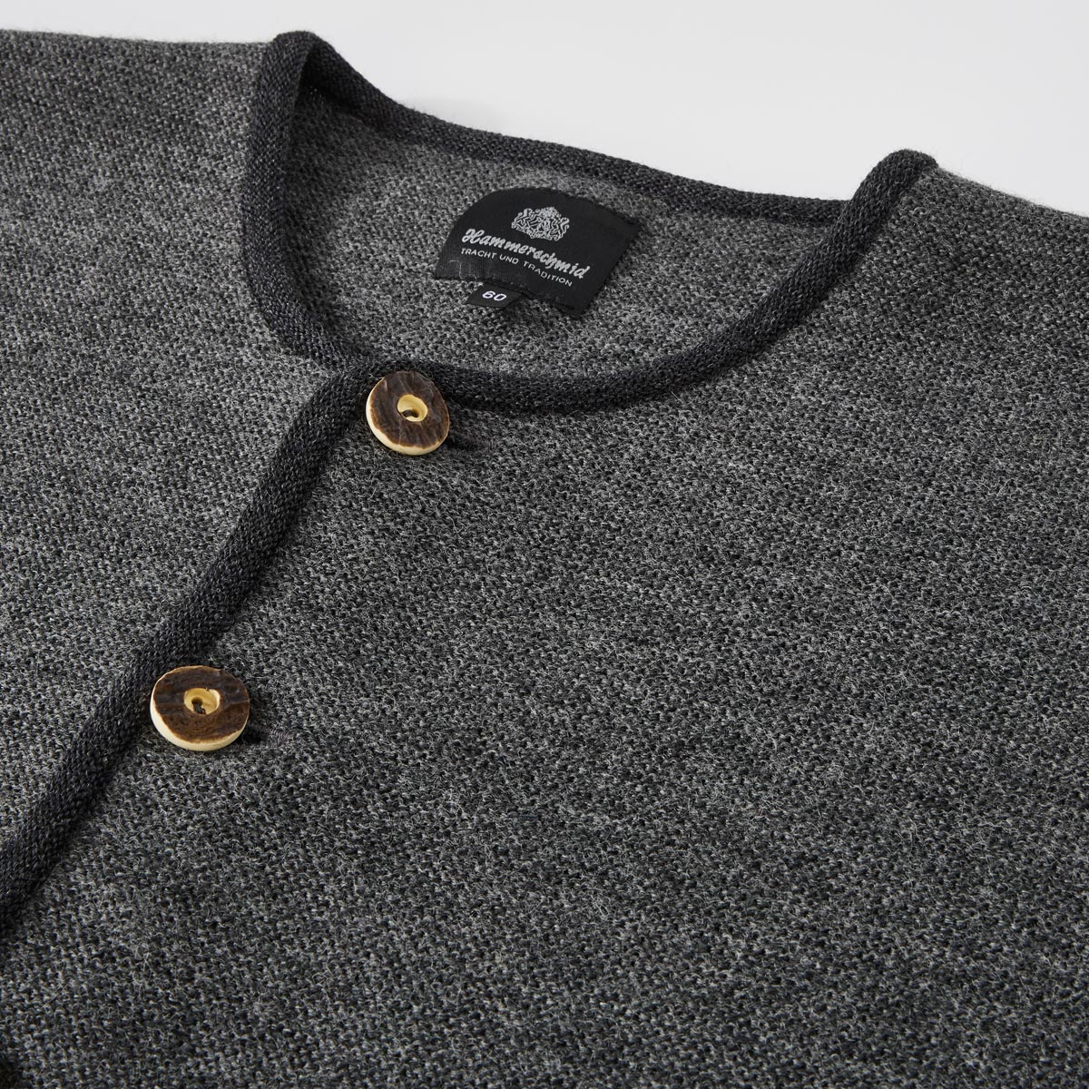 Hammerschmid Trachten-Strickjacke grau