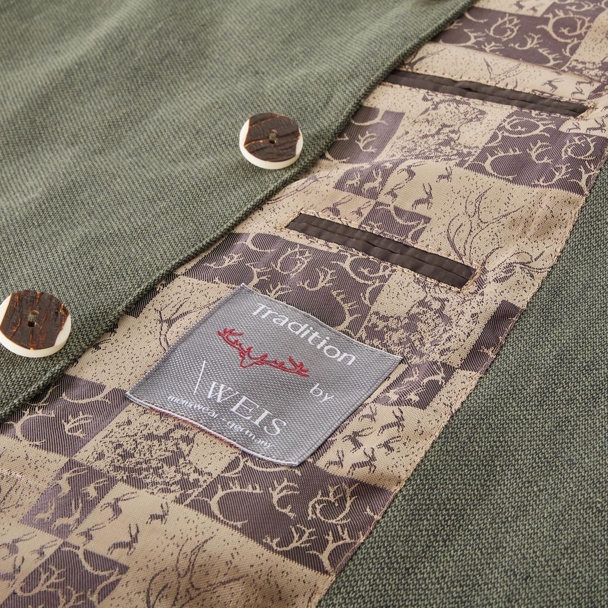 Weis Trachtenjanker mit Leinen grün