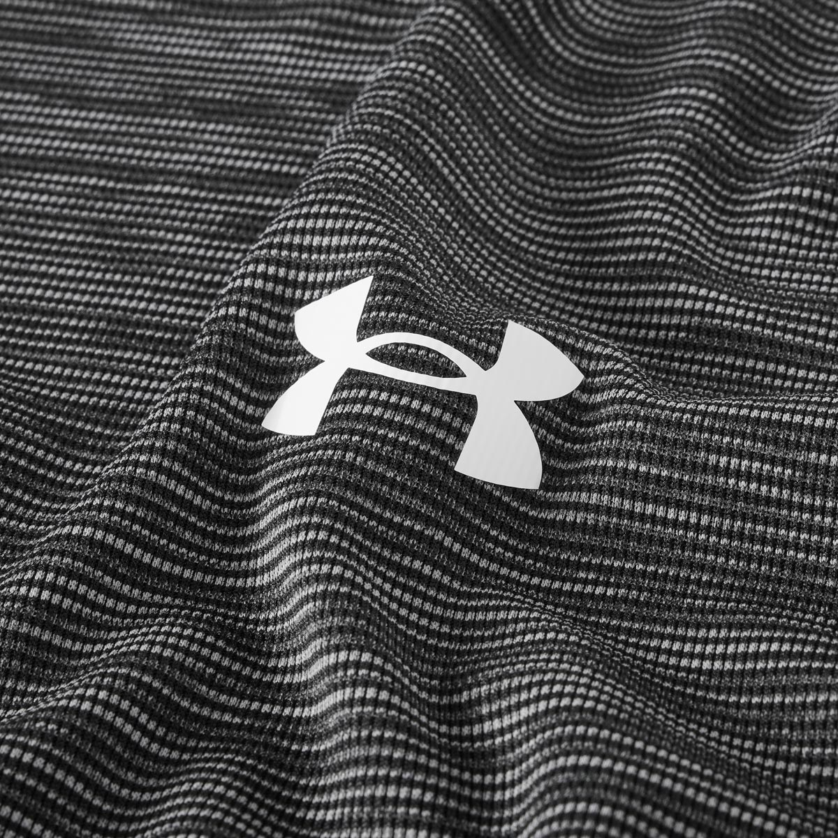 Under Armour Funktionsshirt, schnelltrocknend schwarz