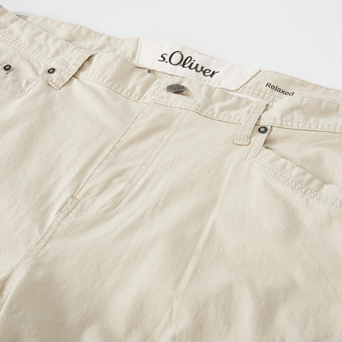 s.Oliver Stretch-Cargo-Shorts beige