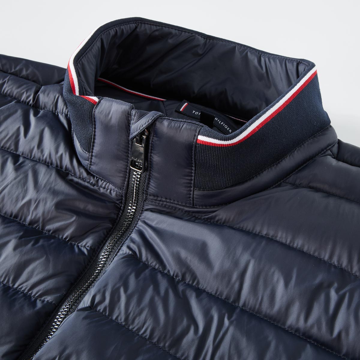 Tommy Hilfiger Sweatjacke mit Stepp-Einsatz marine